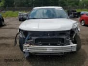 ✅ 2017 Ford Police Interceptor Utility • VIN: 1FM5K8ARXHGA04681 • Lot: 59983085. Wystawiony na Copart z przebiegiem 111 286 mil. Bezpłatny archiwum sprzedaży aukcyjnych z USA i szczegółowy raport historii pojazdu na DreamBid. Zdjęcie 5.