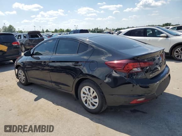 ✅ 2020 Hyundai Elantra SE • VIN: 5NPD74LF1LH549332 • Лот: 63139835. Опубликован ранее на Copart с пробегом 105 997 миль. Бесплатный доступ к архиву аукционных продаж из США и подробный отчёт об истории автомобиля на DreamBid. Изображение 2.