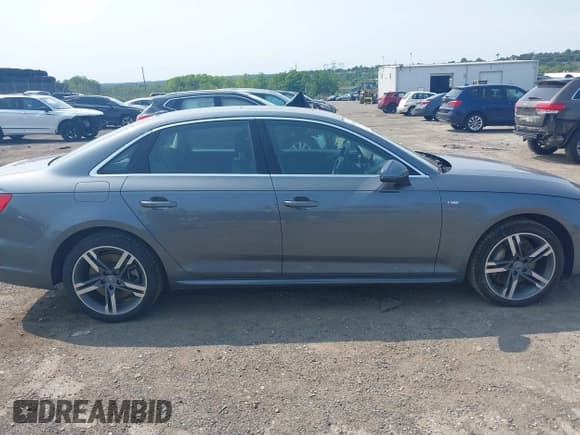 ✅ 2017 Audi A4 Premium Plus • VIN: WAUENAF47HN067892 • Lot: 42404869. Listed on IAAI with 113,575 mi. Free auction sales archive from the USA and detailed vehicle history report at DreamBid. Image 13.