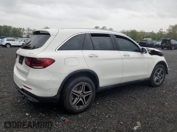 ✅ 2022 Mercedes-Benz GLC 300 • VIN: W1N0G8EB4NV330859 • Лот: 83850345. Опубликован ранее на Copart с пробегом 81 945 миль. Бесплатный доступ к архиву аукционных продаж из США и подробный отчёт об истории автомобиля на DreamBid. Изображение 3.
