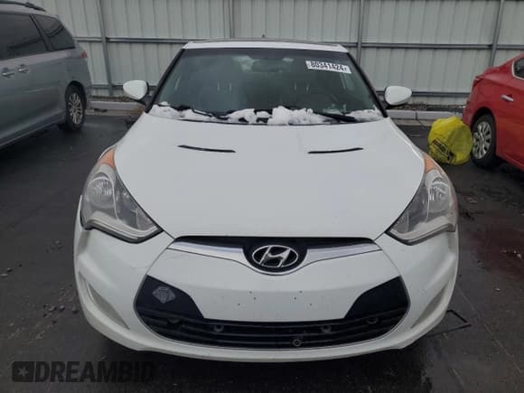 ✅ 2014 Hyundai Veloster • VIN: KMHTC6AD4EU210363 • Lot: 80341424. Wystawiony na Copart z przebiegiem 124 495 mil. Bezpłatny archiwum sprzedaży aukcyjnych z USA i szczegółowy raport historii pojazdu na DreamBid. Zdjęcie 5.