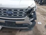 ✅ 2016 Ford Explorer Limited • VIN: 1FM5K7F8XGGD03225 • Lot: 42282703. Wystawiony na IAAI z przebiegiem 121 637 mil. Bezpłatny archiwum sprzedaży aukcyjnych z USA i szczegółowy raport historii pojazdu na DreamBid. Zdjęcie 6.