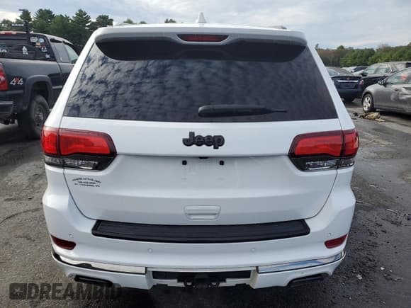 ✅ 2015 Jeep Grand Cherokee High Altitude • VIN: 1C4RJFCG3FC124724 • Lot: 81574355. Listed on Copart with 131,822 mi. Free auction sales archive from the USA and detailed vehicle history report at DreamBid. Image 6.