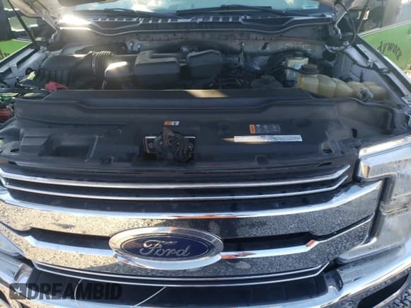 ✅ 2017 Ford F-250 XL • VIN: 1FT7X2B62HEB38645 • Lot: 87421185. Wystawiony na Copart z przebiegiem 130 179 mil. Bezpłatny archiwum sprzedaży aukcyjnych z USA i szczegółowy raport historii pojazdu na DreamBid. Zdjęcie 11.