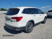 ✅ 2017 Honda Pilot Elite • VIN: 5FNYF6H08HB105293 • Lot: 43451540. Listed on IAAI with 94,862 mi. Free auction sales archive from the USA and detailed vehicle history report at DreamBid. Image 4.