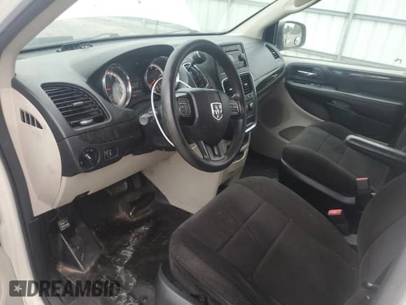 ✅ 2013 Ram Cargo Van Tradesman • VIN: 2C4JRGAG8DR580012 • Лот: 79086044. Опубликован ранее на Copart с пробегом 216 479 миль. Бесплатный доступ к архиву аукционных продаж из США и подробный отчёт об истории автомобиля на DreamBid. Изображение 8.