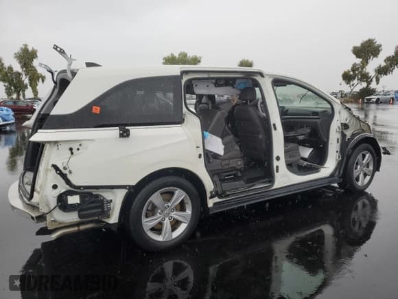 ✅ 2019 Honda Odyssey EX-L • VIN: 5FNRL6H70KB112286 • Lot: 92665755. Listed on Copart with Not provided. Free auction sales archive from the USA and detailed vehicle history report at DreamBid. Image 3.