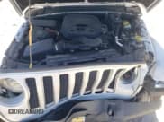 ✅ 2018 Jeep Wrangler Unlimited Sahara • VIN: 1C4HJXEN7JW244014 • Lot: 86767865. Wystawiony na Copart z przebiegiem 43 344 mil. Bezpłatny archiwum sprzedaży aukcyjnych z USA i szczegółowy raport historii pojazdu na DreamBid. Zdjęcie 12.