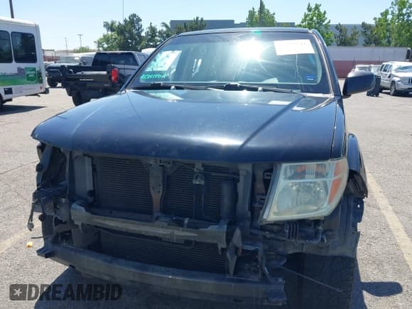 ✅ 2006 Nissan Frontier SE • VIN: 1N6AD07U06C467005 • Лот: 42328522. Опубликован ранее на IAAI с пробегом 131 040 миль. Бесплатный доступ к архиву аукционных продаж из США и подробный отчёт об истории автомобиля на DreamBid. Изображение 13.