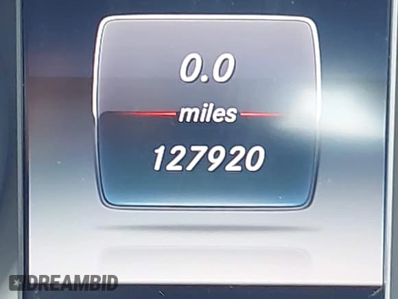 ✅ 2016 Mercedes-Benz C 300 Luxury • VIN: 55SWF4KB3GU137751 • Лот: 43446968. Опубликован ранее на IAAI с пробегом 127 920 миль. Бесплатный доступ к архиву аукционных продаж из США и подробный отчёт об истории автомобиля на DreamBid. Изображение 15.