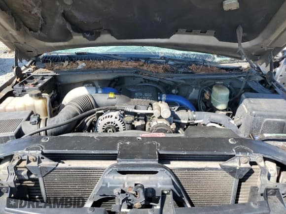 ✅ 2001 Chevrolet Silverado 2500HD LS • VIN: 1GCHC29181E237423 • Лот: 65835815. Опубликован ранее на Copart с пробегом 289 888 миль. Бесплатный доступ к архиву аукционных продаж из США и подробный отчёт об истории автомобиля на DreamBid. Изображение 11.