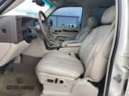 ✅ 2005 Cadillac Escalade EXT • VIN: 3GYEK62NX5G174506 • Лот: 79499324. Опубликован ранее на Copart с пробегом 210 695 миль. Бесплатный доступ к архиву аукционных продаж из США и подробный отчёт об истории автомобиля на DreamBid. Изображение 7.