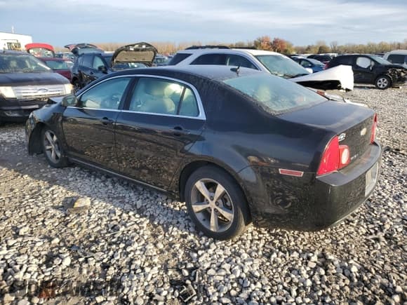✅ 2011 Chevrolet Malibu 1LT • VIN: 1G1ZC5E19BF187678 • Lot: 79806064. Listed on Copart with 102,532 mi. Free auction sales archive from the USA and detailed vehicle history report at DreamBid. Image 2.