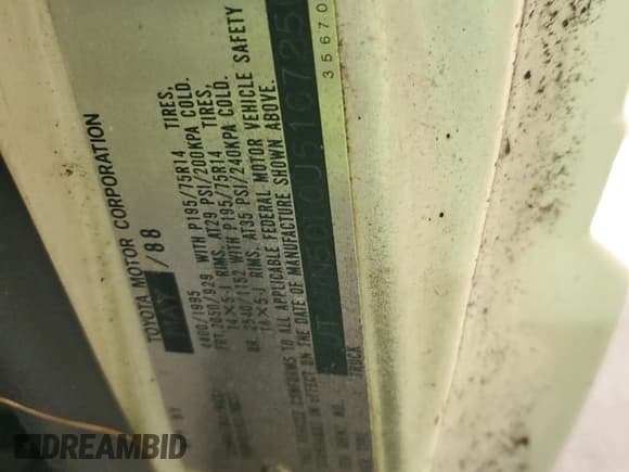 ✅ 1988 Toyota Pickup • VIN: JT4RN50R0J5167256 • Лот: 86328535. Опубликован ранее на Copart с пробегом 225 555 миль. Бесплатный доступ к архиву аукционных продаж из США и подробный отчёт об истории автомобиля на DreamBid. Изображение 12.