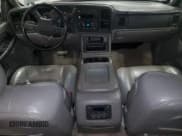 ✅ 2003 GMC Yukon XL SLT • VIN: 3GKFK16Z73G346812 • Lot: 67105005. Listed on Copart with 137,569 mi. Free auction sales archive from the USA and detailed vehicle history report at DreamBid. Image 8.