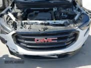 ✅ 2021 GMC Terrain SLE • VIN: 3GKALMEV5ML369778 • Lot: 43014967. Wystawiony na IAAI z przebiegiem 131 652 mil. Bezpłatny archiwum sprzedaży aukcyjnych z USA i szczegółowy raport historii pojazdu na DreamBid. Zdjęcie 10.