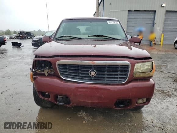 ✅ 1999 Cadillac Escalade • VIN: 1GYEK13RXXR401605 • Lot: 85519415. Wystawiony na Copart z przebiegiem 253 187 mil. Bezpłatny archiwum sprzedaży aukcyjnych z USA i szczegółowy raport historii pojazdu na DreamBid. Zdjęcie 5.