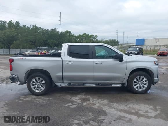 ✅ 2020 Chevrolet Silverado 1500 RST • VIN: 3GCUYEET9LG230839 • Лот: 42949586. Опубликован ранее на IAAI с пробегом 61 537 миль. Бесплатный доступ к архиву аукционных продаж из США и подробный отчёт об истории автомобиля на DreamBid. Изображение 13.