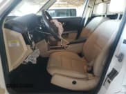 ✅ 2014 Mercedes-Benz GLK 350 • VIN: WDCGG5HB5EG193414 • Lot: 90105325. Listed on Copart with 83,368 mi. Free auction sales archive from the USA and detailed vehicle history report at DreamBid. Image 7.