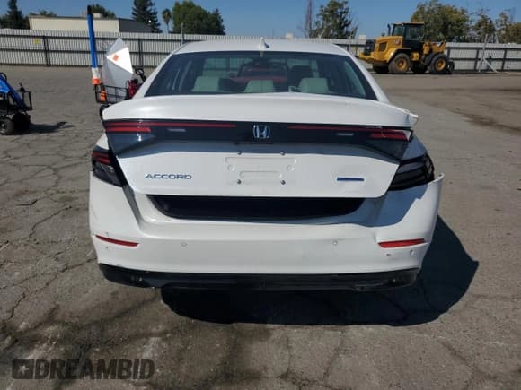 ✅ 2023 Honda Accord EX-L • VIN: 1HGCY2F68PA015171 • Lot: 83977725. Listed on Copart with 24,942 mi. Free auction sales archive from the USA and detailed vehicle history report at DreamBid. Image 6.