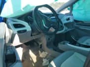 ✅ 2018 Chevrolet Bolt EV Premier • VIN: 1G1FX6S01J4137764 • Lot: 89164965. Wystawiony na Copart z przebiegiem Nie podano. Bezpłatny archiwum sprzedaży aukcyjnych z USA i szczegółowy raport historii pojazdu na DreamBid. Zdjęcie 8.