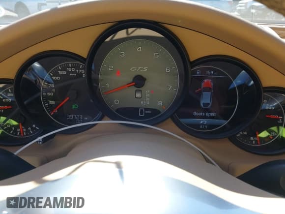 ✅ 2016 Porsche Panamera GTS • VIN: WP0AF2A73GL081577 • Lot: 43571511. Wystawiony na IAAI z przebiegiem 39 723 mil. Bezpłatny archiwum sprzedaży aukcyjnych z USA i szczegółowy raport historii pojazdu na DreamBid. Zdjęcie 7.