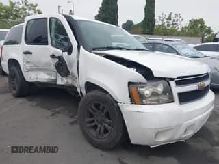 ✅ 2007 Chevrolet Suburban LTZ • VIN: 1GNFC16077R223342 • Lot: 42513496. Listed on IAAI with 256,637 mi. Free auction sales archive from the USA and detailed vehicle history report at DreamBid. Image 1.