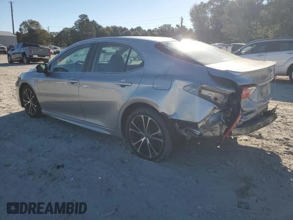 ✅ 2019 Toyota Camry SE • VIN: 4T1B11HK4KU255985 • Лот: 82487775. Опубликован ранее на Copart с пробегом 43 389 миль. Бесплатный доступ к архиву аукционных продаж из США и подробный отчёт об истории автомобиля на DreamBid. Изображение 2.