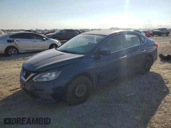 ✅ 2017 Nissan Sentra S • VIN: 3N1AB7AP7HY352046 • Lot: 86476815. Wystawiony na Copart z przebiegiem 128 245 mil. Bezpłatny archiwum sprzedaży aukcyjnych z USA i szczegółowy raport historii pojazdu na DreamBid. Zdjęcie 1.