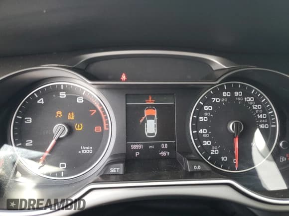 ✅ 2013 Audi allroad A4 Premium Plus • VIN: WA1UFAFL2DA043398 • Lot: 67872415. Listed on Copart with 98,991 mi. Free auction sales archive from the USA and detailed vehicle history report at DreamBid. Image 9.