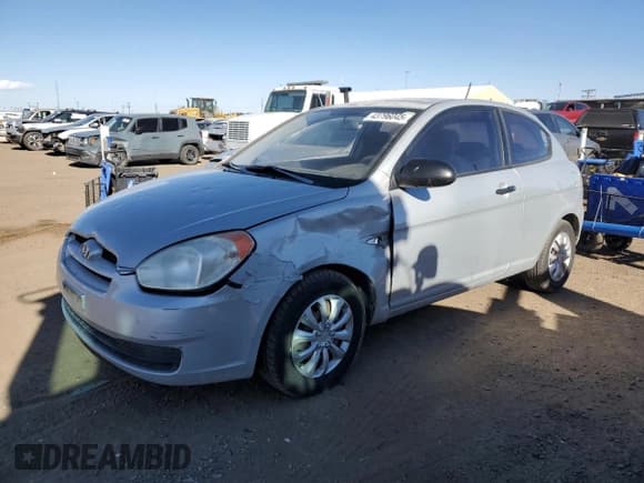 ✅ 2008 Hyundai Accent GS • VIN: KMHCM36C68U092378 • Лот: 43796045. Опубликован ранее на Copart с пробегом 164 022 миль. Бесплатный доступ к архиву аукционных продаж из США и подробный отчёт об истории автомобиля на DreamBid. Изображение 1.