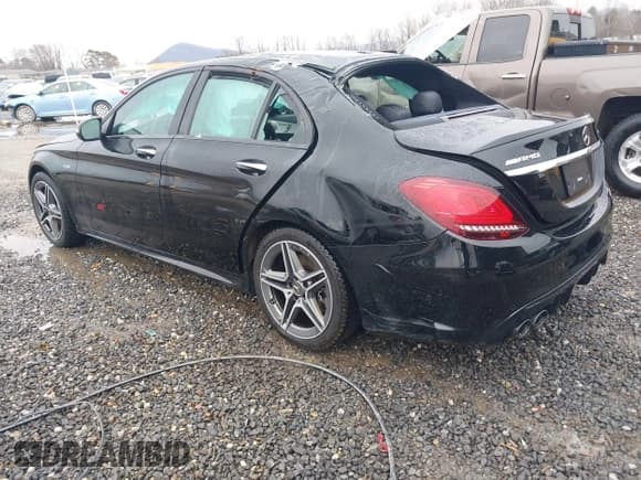 ✅ 2019 Mercedes-Benz C 43 AMG • VIN: 55SWF6EB9KU291767 • Lot: 41584111. Wystawiony na IAAI z przebiegiem 77 740 mil. Bezpłatny archiwum sprzedaży aukcyjnych z USA i szczegółowy raport historii pojazdu na DreamBid. Zdjęcie 3.