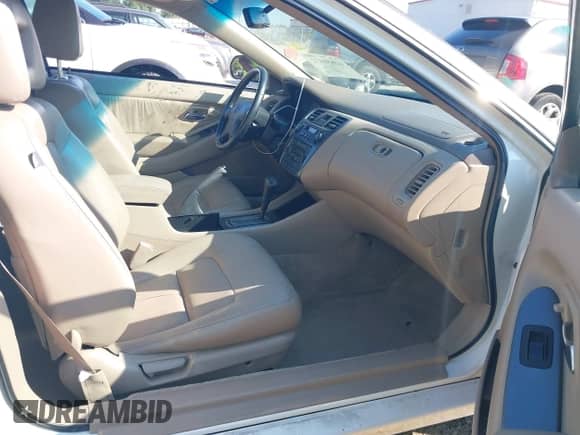 2001 Honda Accord EX с VIN 1HGCG22581A016294, выставлен на аукционе IAAI как лот 42651031 с пробегом 167 045 миль миль и . История ставок и продаж доступна на DreamBid. Изображение 5.