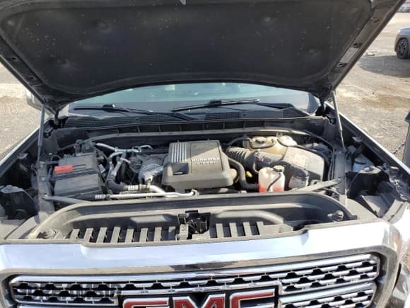 ✅ 2022 GMC Sierra 1500 Denali • VIN: 1GTU9FET0NZ108635 • Lot: 78427794. Wystawiony na Copart z przebiegiem 82 611 mil. Bezpłatny archiwum sprzedaży aukcyjnych z USA i szczegółowy raport historii pojazdu na DreamBid. Zdjęcie 12.