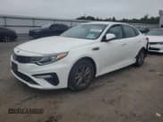 ✅ 2020 Kia Optima LX • VIN: 5XXGT4L33LG438985 • Lot: 70964065. Wystawiony na Copart z przebiegiem 41 248 mil. Bezpłatny archiwum sprzedaży aukcyjnych z USA i szczegółowy raport historii pojazdu na DreamBid. Zdjęcie 1.