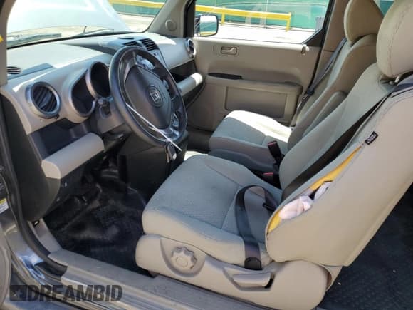 ✅ 2011 Honda Element EX • VIN: 5J6YH1H76BL000664 • Лот: 61838065. Опубликован ранее на Copart с пробегом 71 242 миль. Бесплатный доступ к архиву аукционных продаж из США и подробный отчёт об истории автомобиля на DreamBid. Изображение 7.