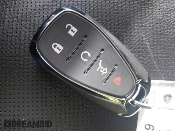 ✅ 2020 Chevrolet Equinox Premier • VIN: 3GNAXPEX7LS587591 • Lot: 43527189. Wystawiony na IAAI z przebiegiem 45 364 mil. Bezpłatny archiwum sprzedaży aukcyjnych z USA i szczegółowy raport historii pojazdu na DreamBid. Zdjęcie 11.