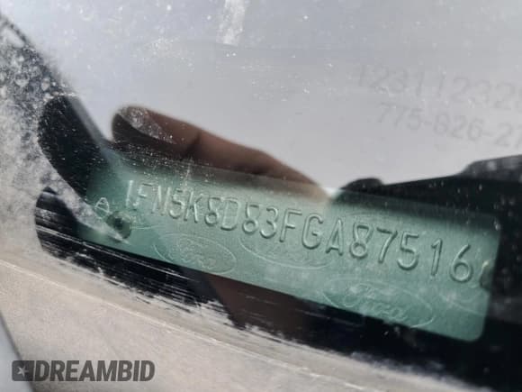 ✅ 2015 Ford Explorer XLT • VIN: 1FM5K8D83FGA87516 • Lot: 42868575. Wystawiony na Copart z przebiegiem Nie podano. Bezpłatny archiwum sprzedaży aukcyjnych z USA i szczegółowy raport historii pojazdu na DreamBid. Zdjęcie 12.