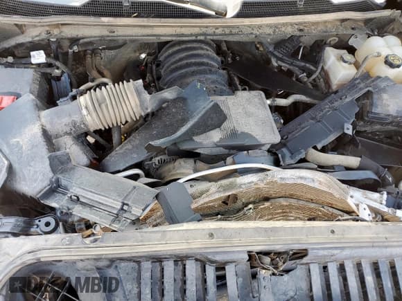 ✅ 2024 Chevrolet Silverado 2500HD LT • VIN: 1GC5YNE78RF135285 • Lot: 68760615. Listed on Copart with 66,721 mi. Free auction sales archive from the USA and detailed vehicle history report at DreamBid. Image 11.