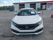 ✅ 2020 Honda Civic Sport • VIN: 19XFC2F85LE005197 • Lot: 43582449. Wystawiony na IAAI z przebiegiem 41 657 mil. Bezpłatny archiwum sprzedaży aukcyjnych z USA i szczegółowy raport historii pojazdu na DreamBid. Zdjęcie 12.