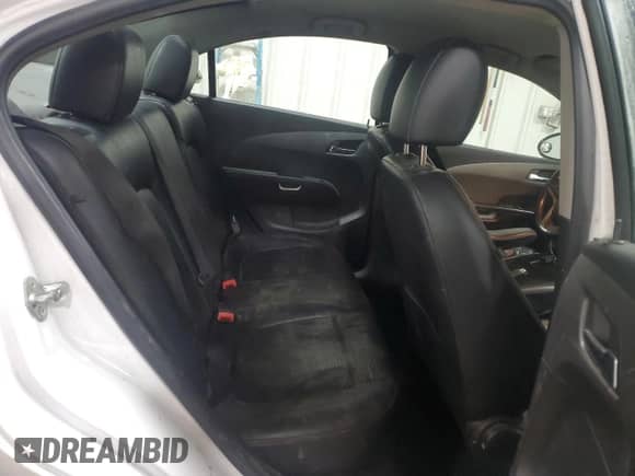 2012 Chevrolet Sonic LTZ с VIN 1G1JE5SH8C4166195, выставлен на аукционе Copart как лот 68735044 с пробегом 176 558 миль миль и Списание • Salvage title. История ставок и продаж доступна на DreamBid. Изображение 10.