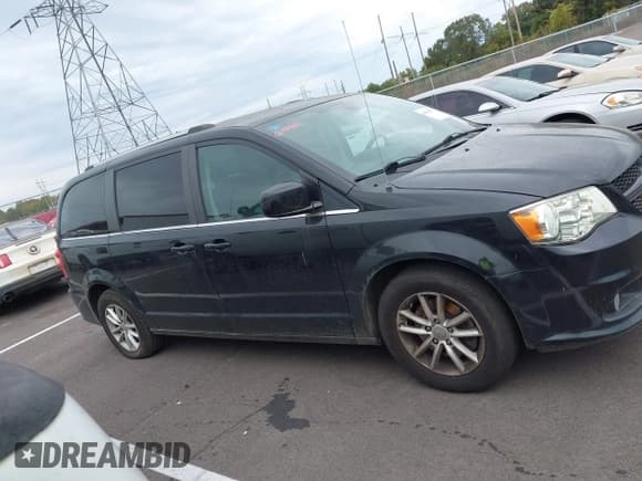 ✅ 2019 Dodge Grand Caravan SXT • VIN: 2C4RDGCG2KR765314 • Лот: 43512337. Опубликован ранее на IAAI с пробегом 105 098 миль. Бесплатный доступ к архиву аукционных продаж из США и подробный отчёт об истории автомобиля на DreamBid. Изображение 13.