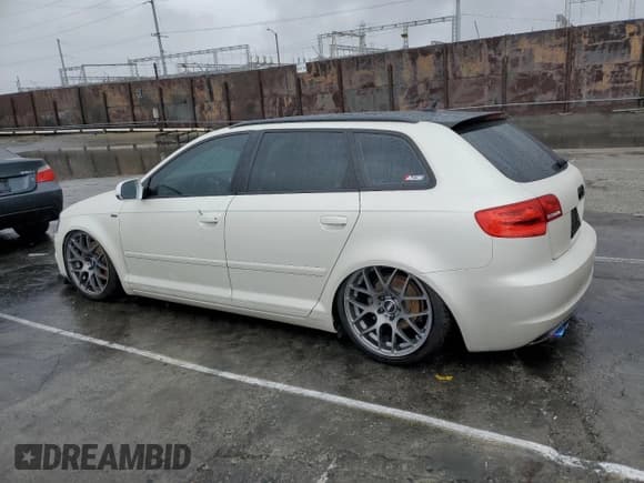 ✅ 2011 Audi A3 Premium Plus • VIN: WAUKEAFM8BA067126 • Лот: 45418965. Опубликован ранее на Copart с пробегом 123 076 миль. Бесплатный доступ к архиву аукционных продаж из США и подробный отчёт об истории автомобиля на DreamBid. Изображение 2.