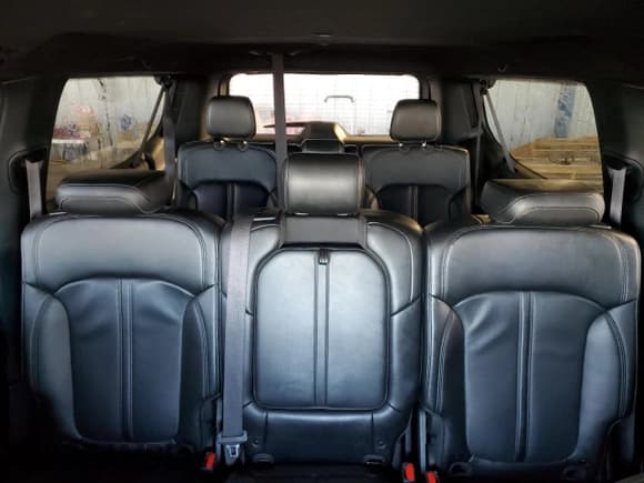 ✅ 2023 Jeep Wagoneer Series II • VIN: 1C4SJSBPXPS578486 • Lot: 42051705. Listed on Copart with 36,294 mi. Free auction sales archive from the USA and detailed vehicle history report at DreamBid. Image 10.