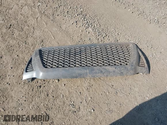 ✅ 2011 Toyota Tacoma • VIN: 3TMMU4FN1BM032763 • Лот: 42424126. Опубликован ранее на IAAI с пробегом 181 304 миль. Бесплатный доступ к архиву аукционных продаж из США и подробный отчёт об истории автомобиля на DreamBid. Изображение 12.