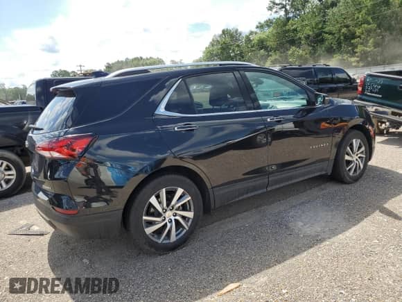 2024 Chevrolet Equinox Premier with VIN 3GNAXNEG0RL114817, listed as a Copart auction lot 61907415 with 17,916 mi miles and Salvage title. Bid and sale history available at DreamBid. Image 3.