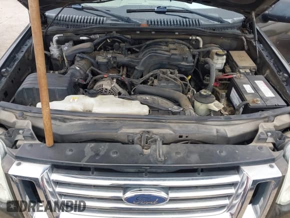 ✅ 2008 Ford Explorer Sport Trac XLT • VIN: 1FMEU31E98UA37764 • Lot: 43767607. Listed on IAAI with 148,477 mi. Free auction sales archive from the USA and detailed vehicle history report at DreamBid. Image 10.