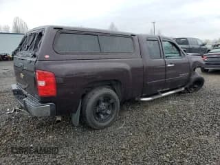 ✅ 2008 Chevrolet Silverado 1500 2LT • VIN: 2GCEC19J281199969 • Lot: 48249804. Listed on Copart with 135,367 mi. Free auction sales archive from the USA and detailed vehicle history report at DreamBid. Image 3.