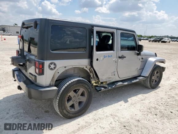 ✅ 2016 Jeep Wrangler Unlimited Freedom • VIN: 1C4BJWDG0GL171632 • Lot: 70155025. Wystawiony na Copart z przebiegiem 191 069 mil. Bezpłatny archiwum sprzedaży aukcyjnych z USA i szczegółowy raport historii pojazdu na DreamBid. Zdjęcie 3.