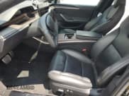 ✅ 2022 Tesla Model S • VIN: 5YJSA1E55NF476513 • Лот: 63302215. Опубликован ранее на Copart с пробегом Не указан. Бесплатный доступ к архиву аукционных продаж из США и подробный отчёт об истории автомобиля на DreamBid. Изображение 7.